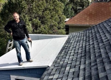 Roofer in Colorado Springs