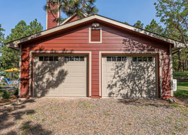 Siding-102721-122A0164-HDR-1
