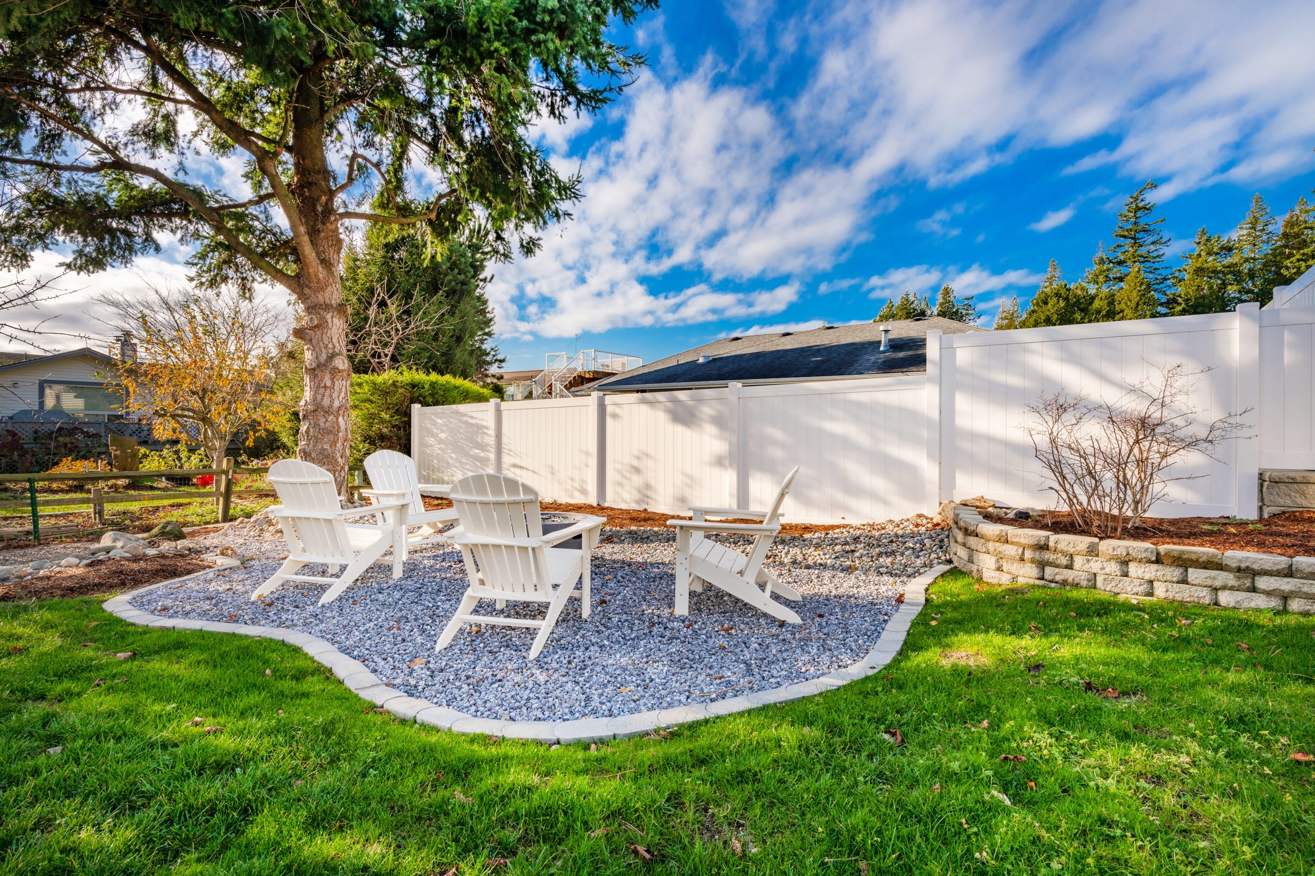 privacy fence